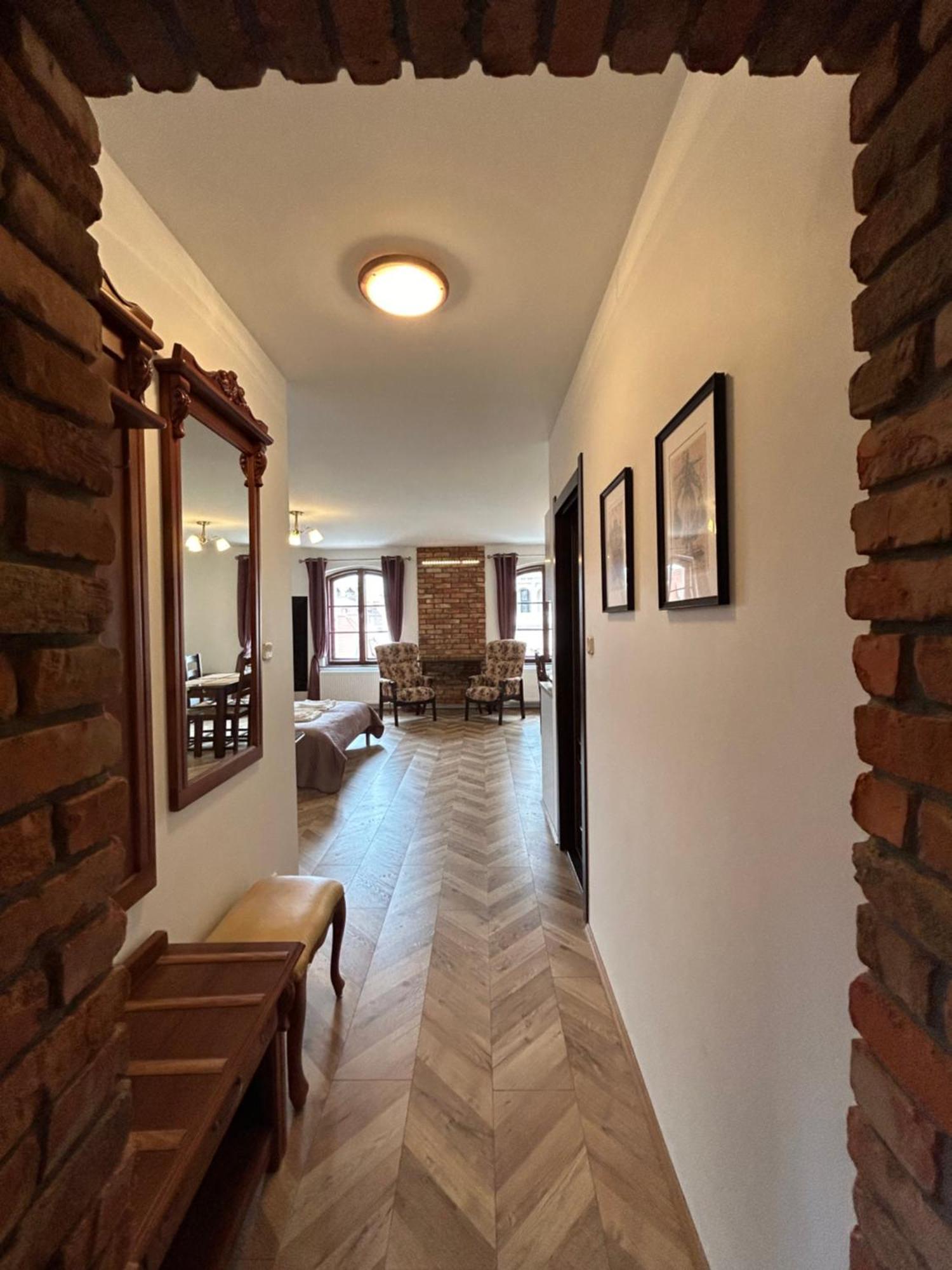 Apartament Stary Rynek 41 Posen Exterior foto